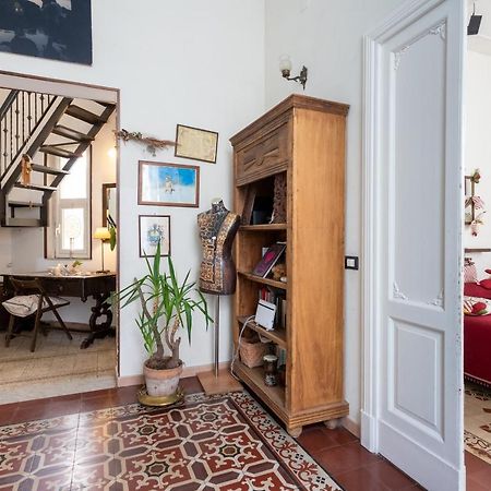 Zefiro Rooms Catania Bagian luar foto