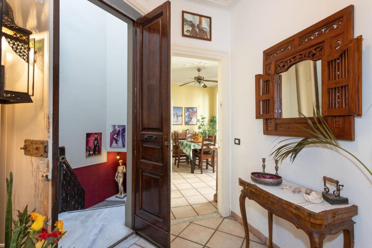 Zefiro Rooms Catania Bagian luar foto